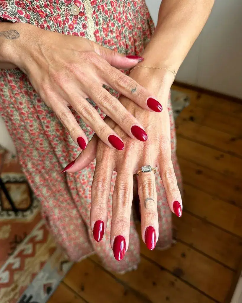 Rouge cerise. Source spm
