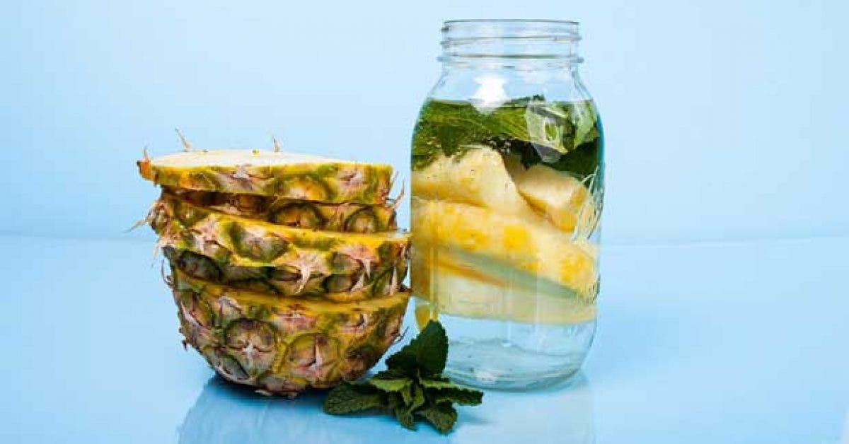 10 choses qui arrivent a votre corps lorsque vous buvez de leau dananas a jeun pendant un an 1