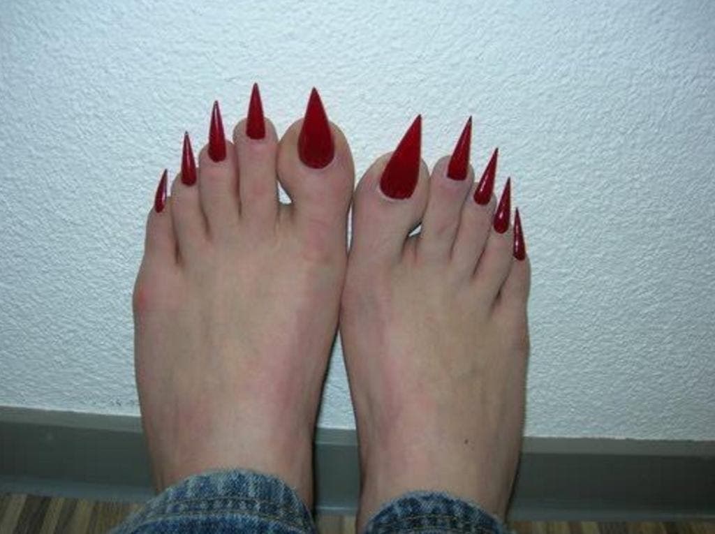 12 pires pieds au monde 10