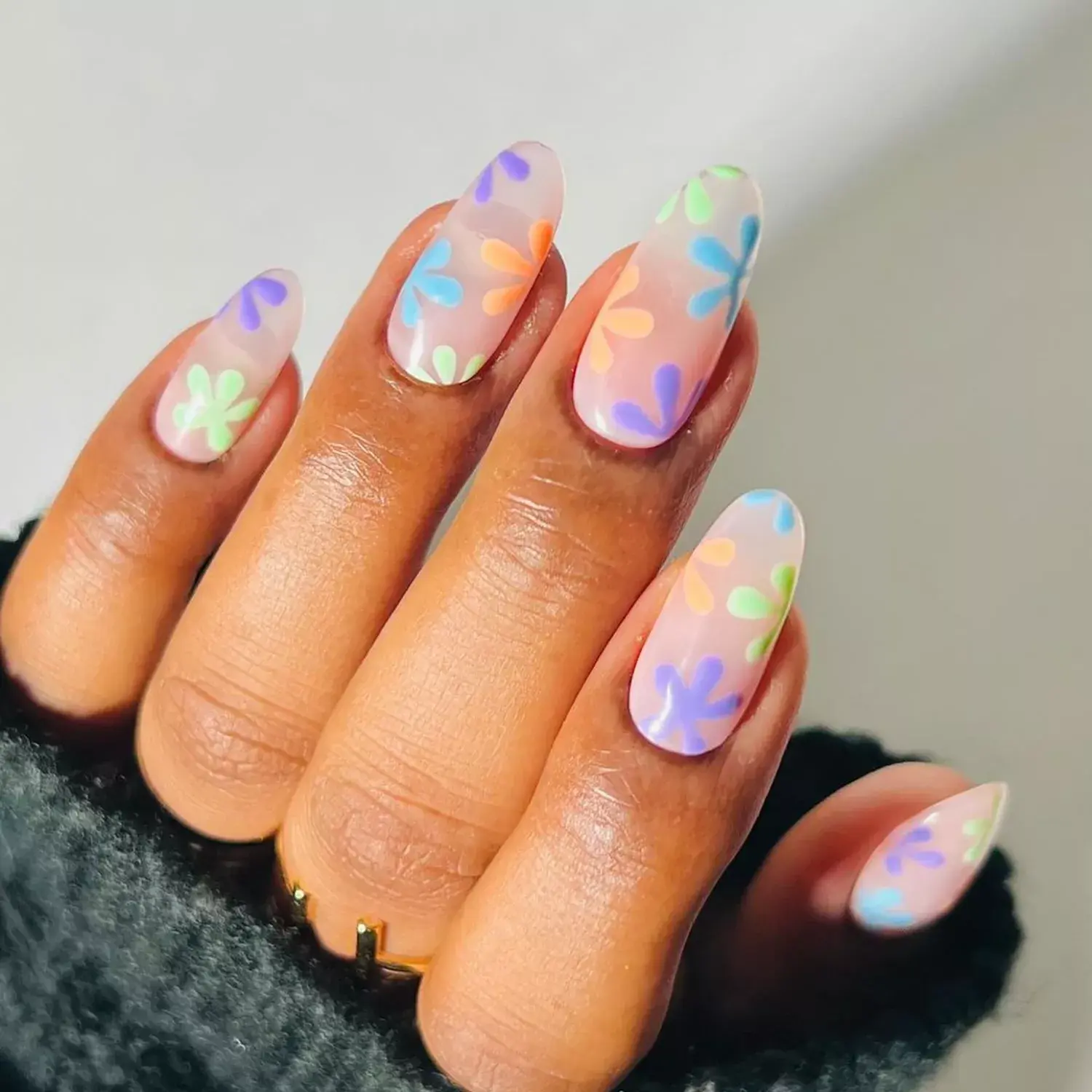 Pastel fleuri. Source spm