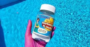 3 façons d'entretenir la piscine avec du bicarbonate de soude