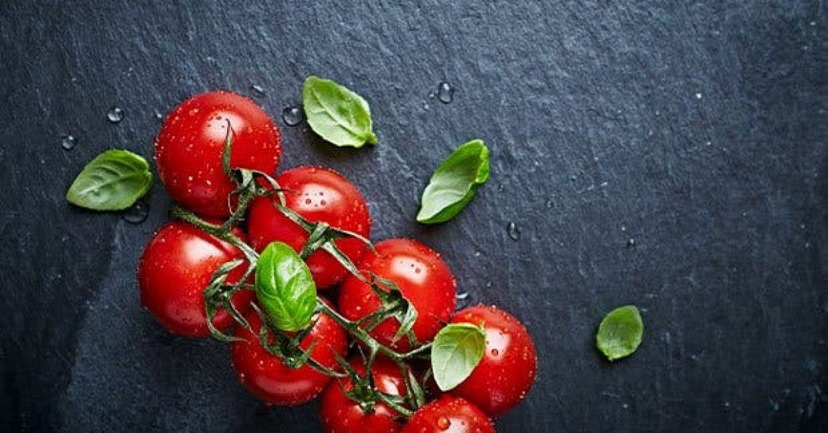4-manieres-de-se-soigner-avec-de-la-tomate