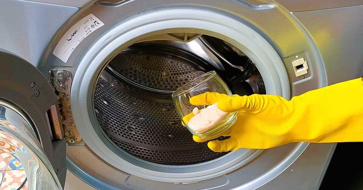 4 problèmes de machine à laver à résoudre avec du bicarbonate de soude