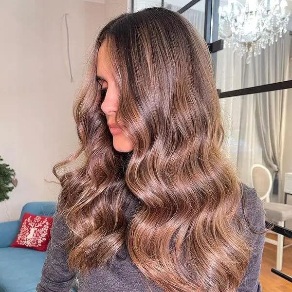 Balayage Caramel Effet Soleil Sur Cheveux Longs