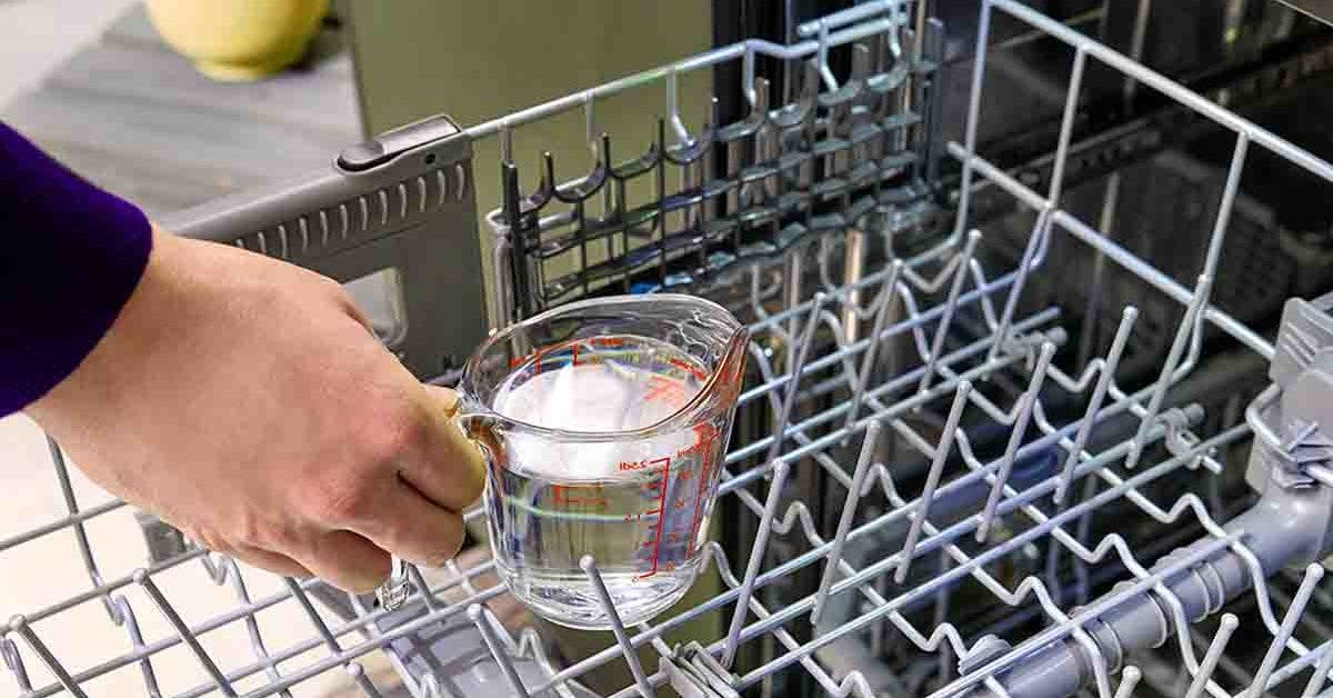 5 astuces pour avoir une vaisselle plus propre et plus brillante dans le lave-vaisselle_