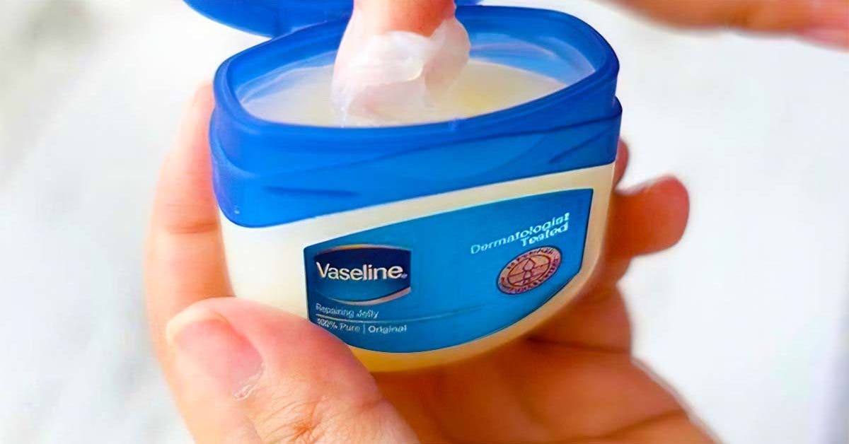 5 utilisations magiques de la vaseline pour prendre soin de votre peau