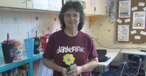 500 Fleurs, 500 Sourires : La Magie de la Fête des Mères à l'école Jayenne