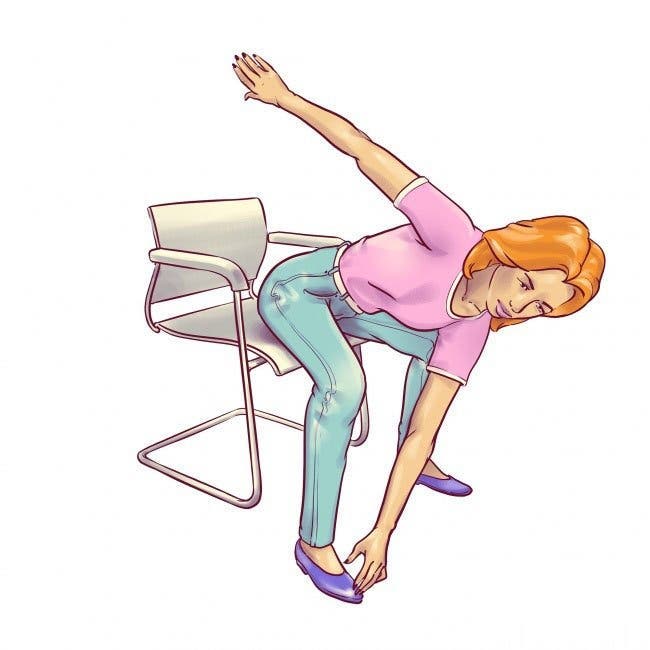 6 exercices pour un ventre plat à faire assis sur une chaise