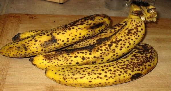 7 magical things that bananas with black spots! You must start eating it!