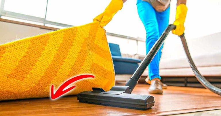 Comment nettoyer et parfumer un tapis avec du bicarbonate de soude