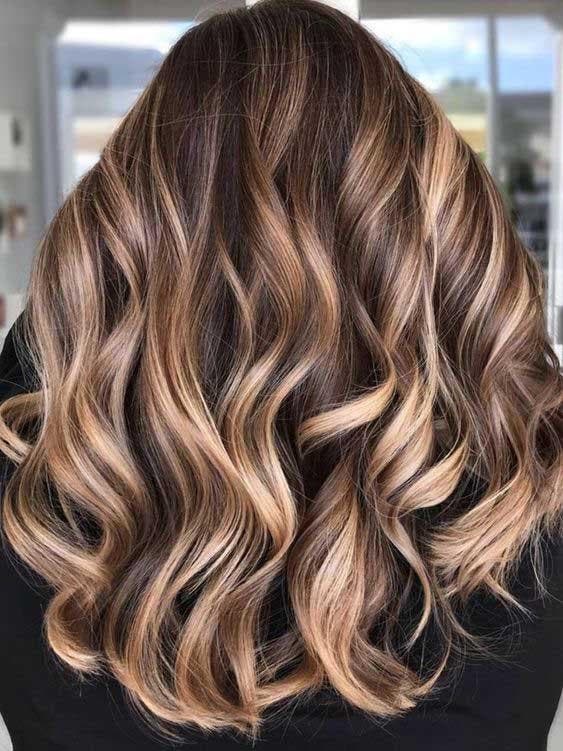 Mèches, balayage ou babylights? Quelle coloration choisir? - Mëdz