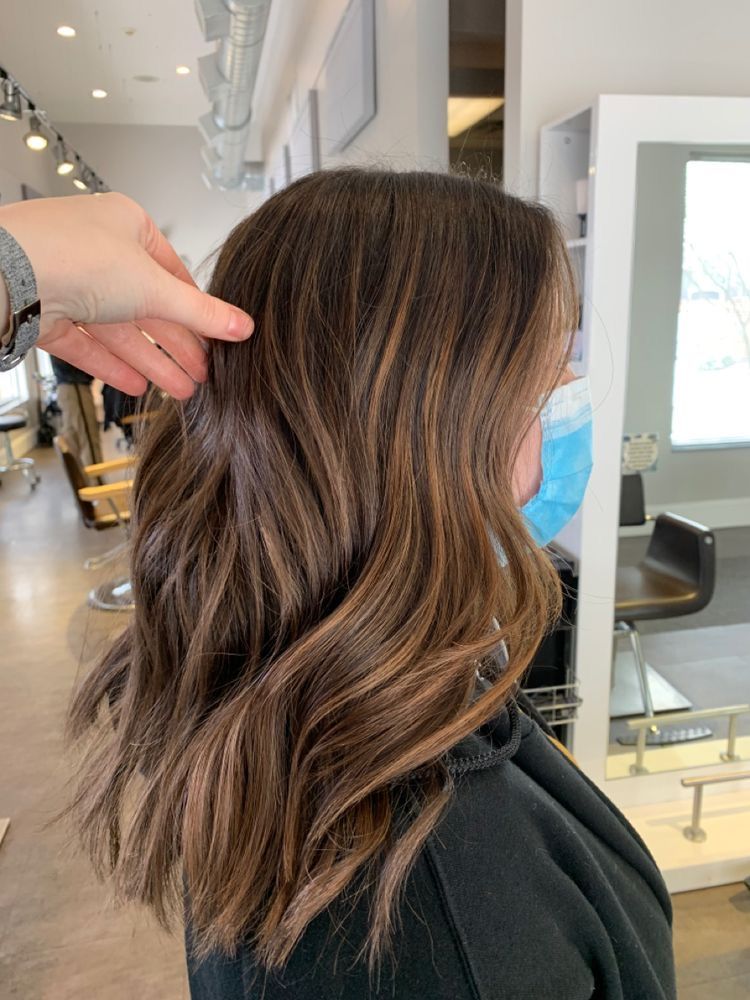 Balayage caramel avec reflets cannelle
