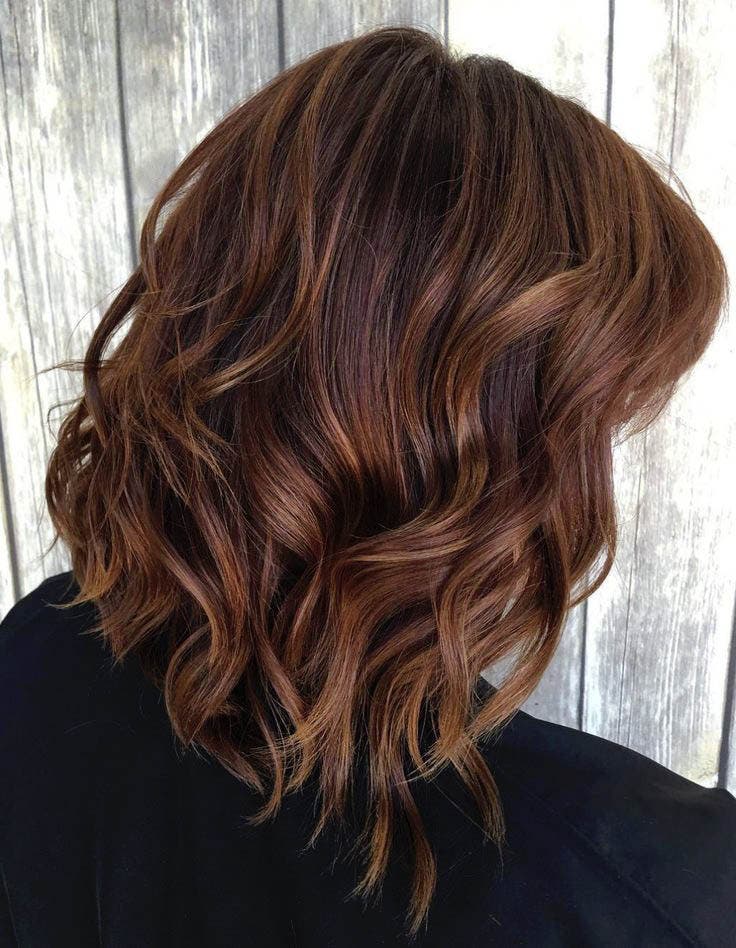 Balayage sur cheveux châtains Balayage sur cheveux châtains