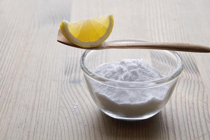 bicarbonato de sodio y limon