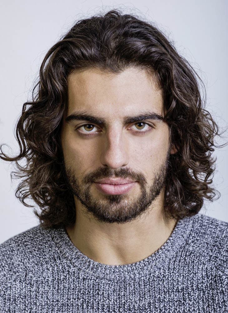 Cheveux longs ondulés Cheveux longs ondulés