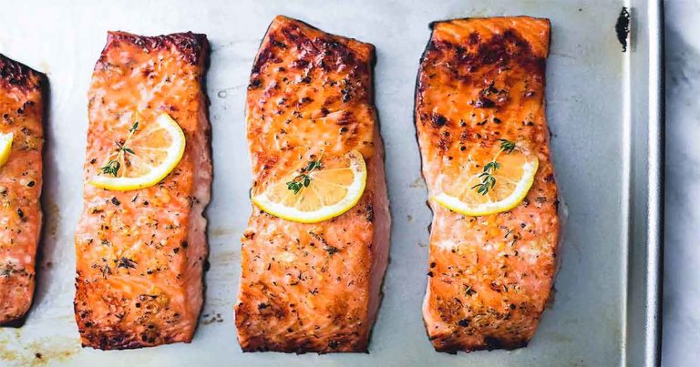 Durée de cuisson du saumon au four : quel est le bon timing