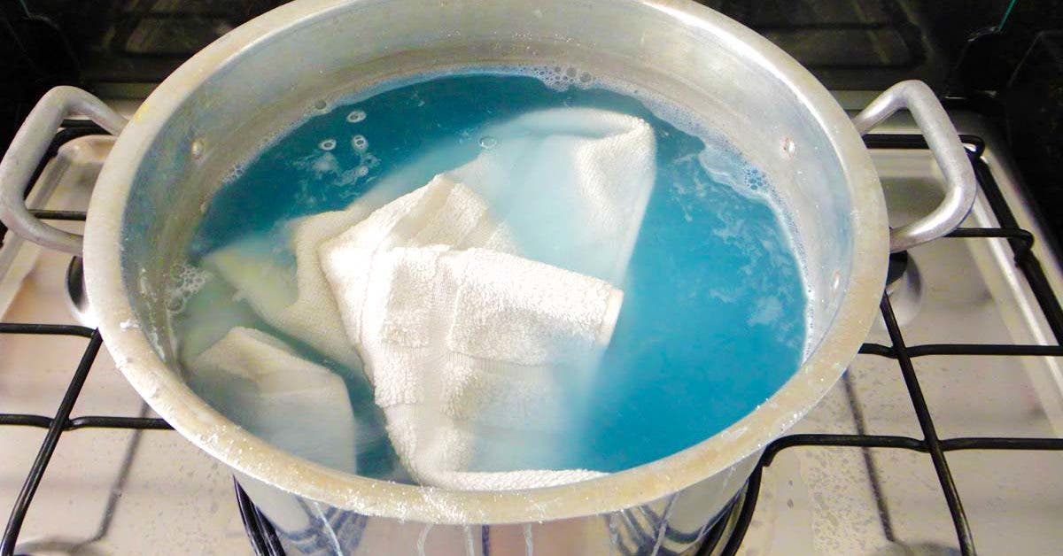 Comment blanchir les vêtements blancs sans utiliser l’eau de Javel