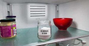Comment enlever les mauvaises odeurs du frigo avec du bicarbonate de soude