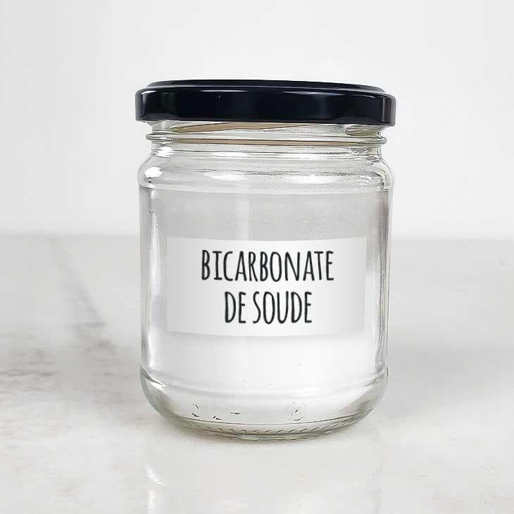 Bicarbonate de soude dans un bocal Bicarbonate de soude dans un bocal