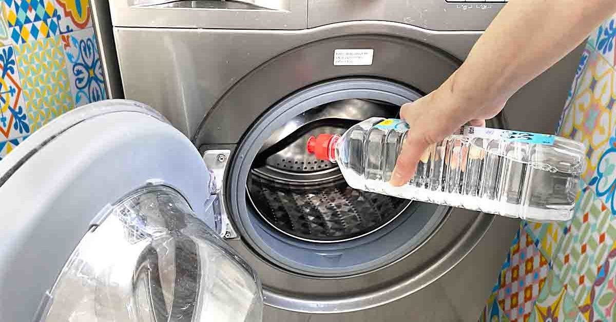 Comment nettoyer la machine à laver avec de l'eau de Javel ?