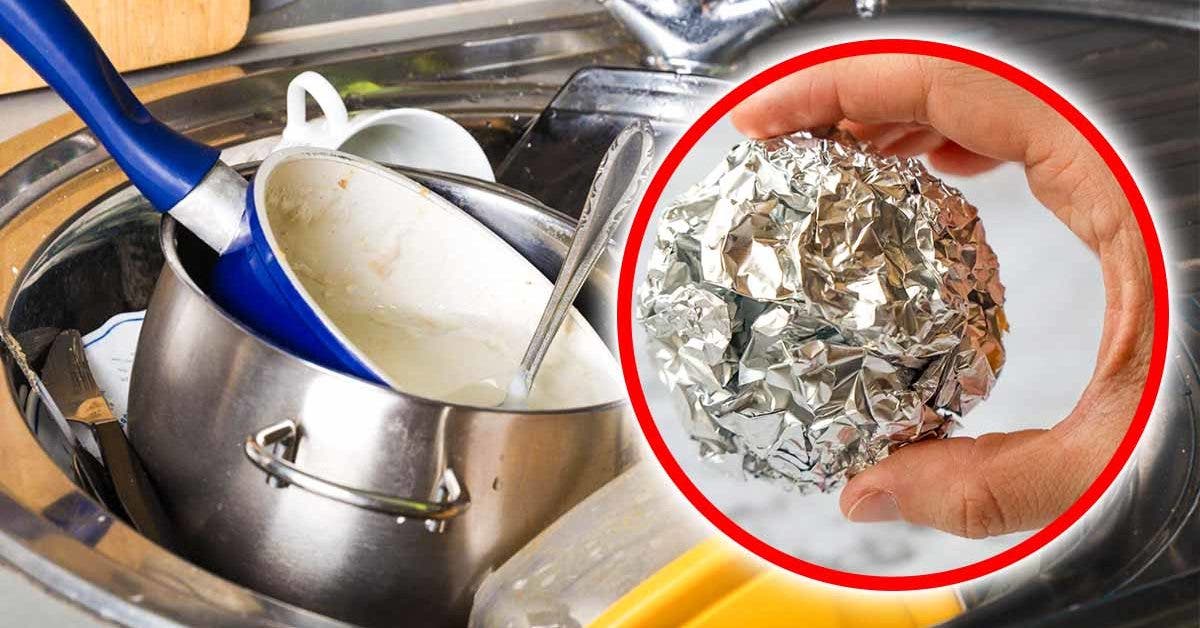 Comment utiliser le papier aluminium pour nettoyer les poêles et casseroles brulées final