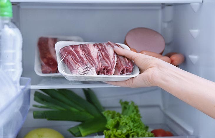 Conserva la carne in frigorifero