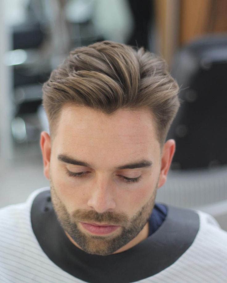 Coupe Taper avec Comb Over Coupe Taper avec Comb Over