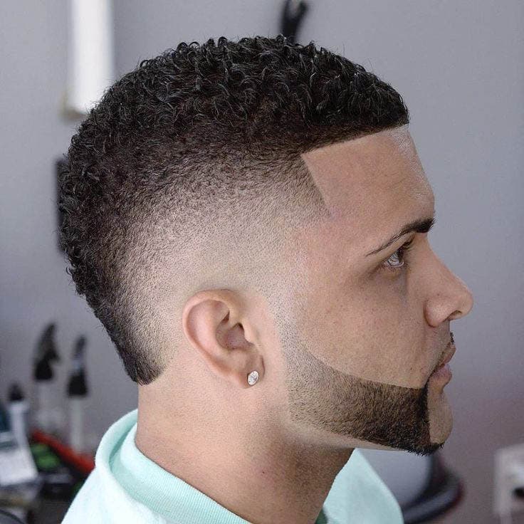 Coupe afro style faux hawk Coupe afro style faux hawk