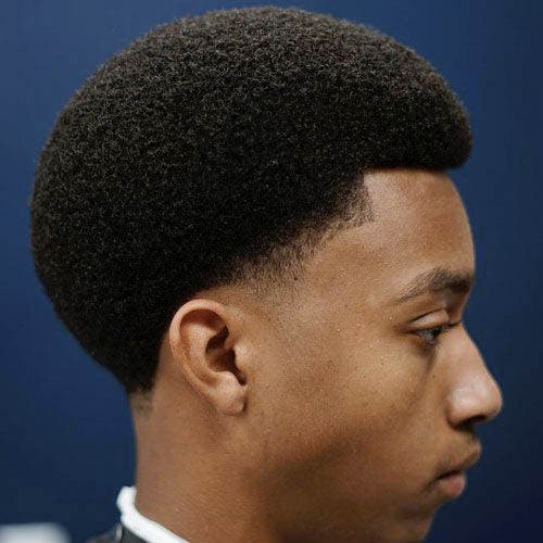Coupe taper afro courte Coupe taper afro courte