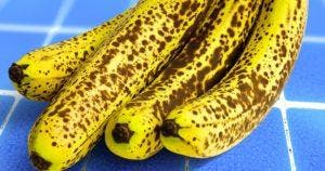 Cover - 9 astuces anti-gaspi pour réutiliser les bananes trop mûres qui ont noircis