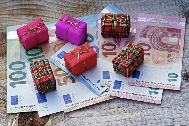 Money as a Christmas present