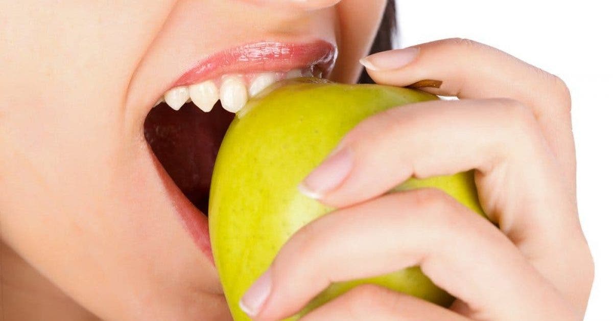 Débarrassez-vous de l’hypersensibilité dentaire et croquez la vie à pleines dents