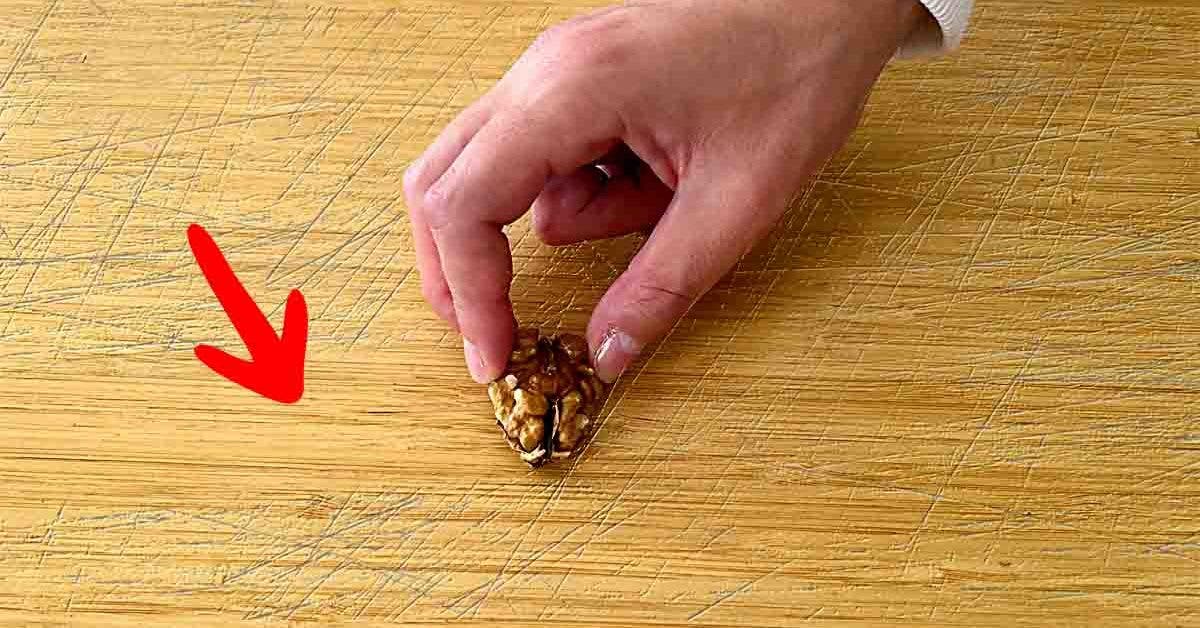 Rayures sur parquet : 9 astuces très efficaces pour les enlever et