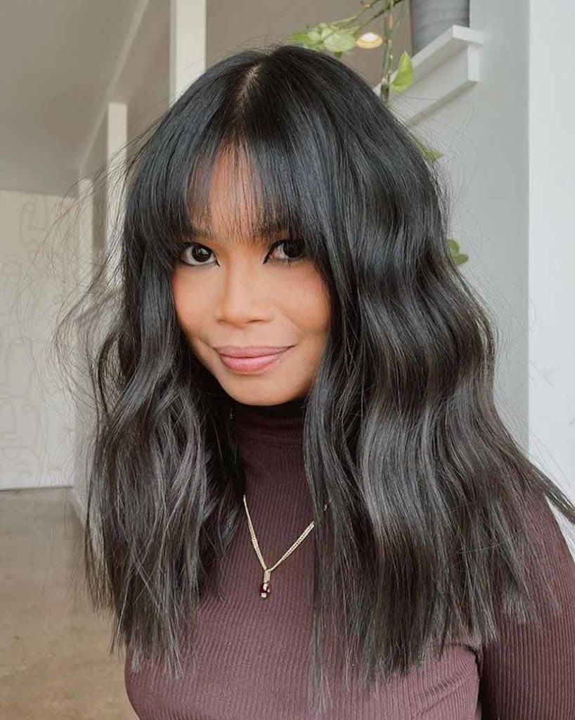 Cheveux Longs Frange Effilee