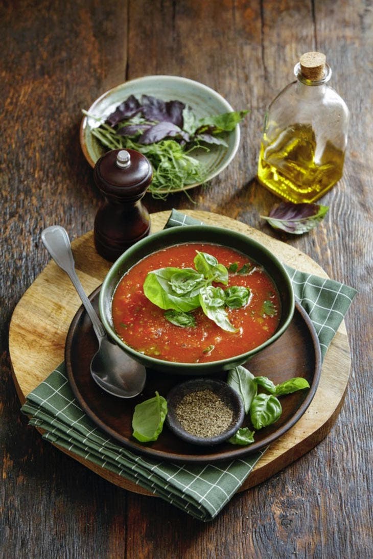 Gaspacho de tomates et basilic