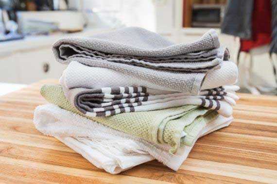 10 consigli per vestiti puliti che profumano di fresco