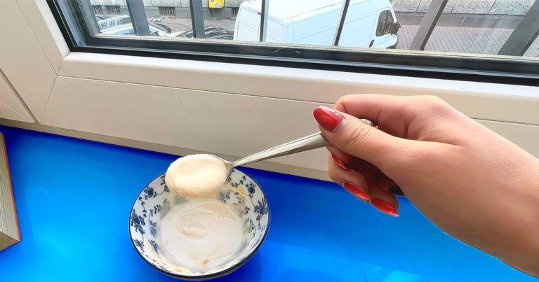 6 astuces pour nettoyer une fenêtre en PVC jaunie