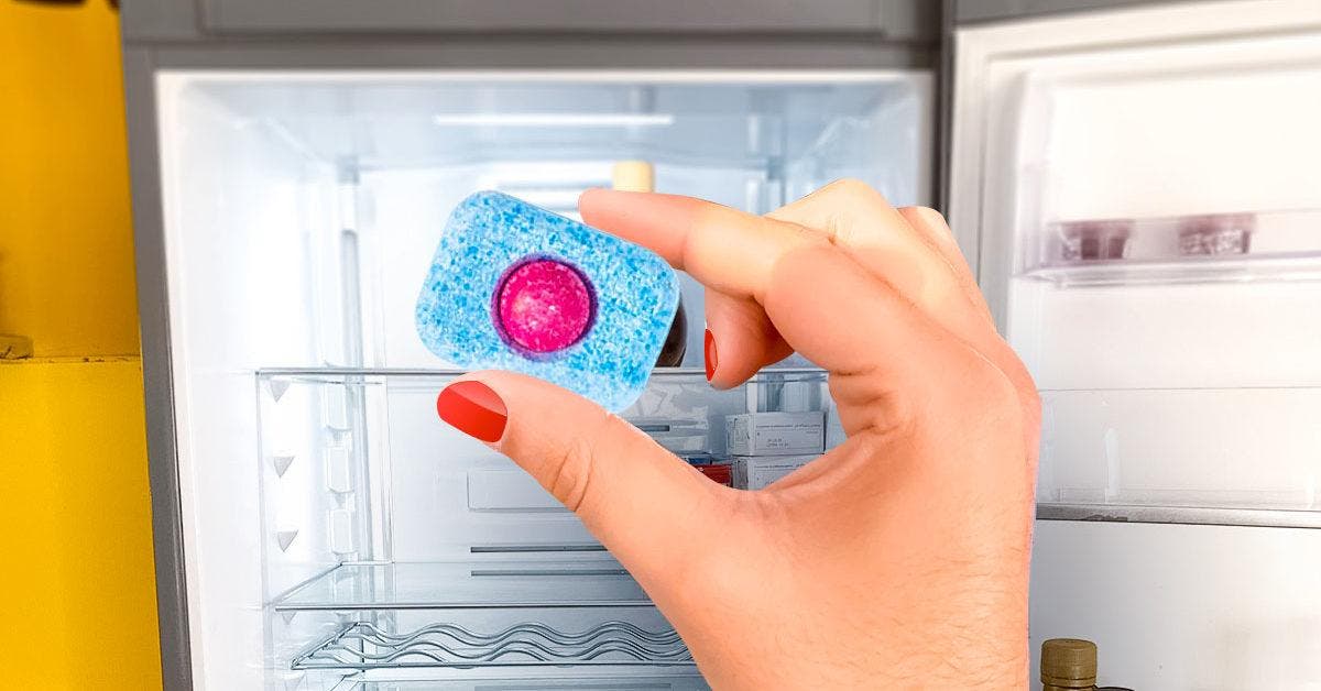 L’astuce des ménagères futées pour nettoyer un réfrigérateur001