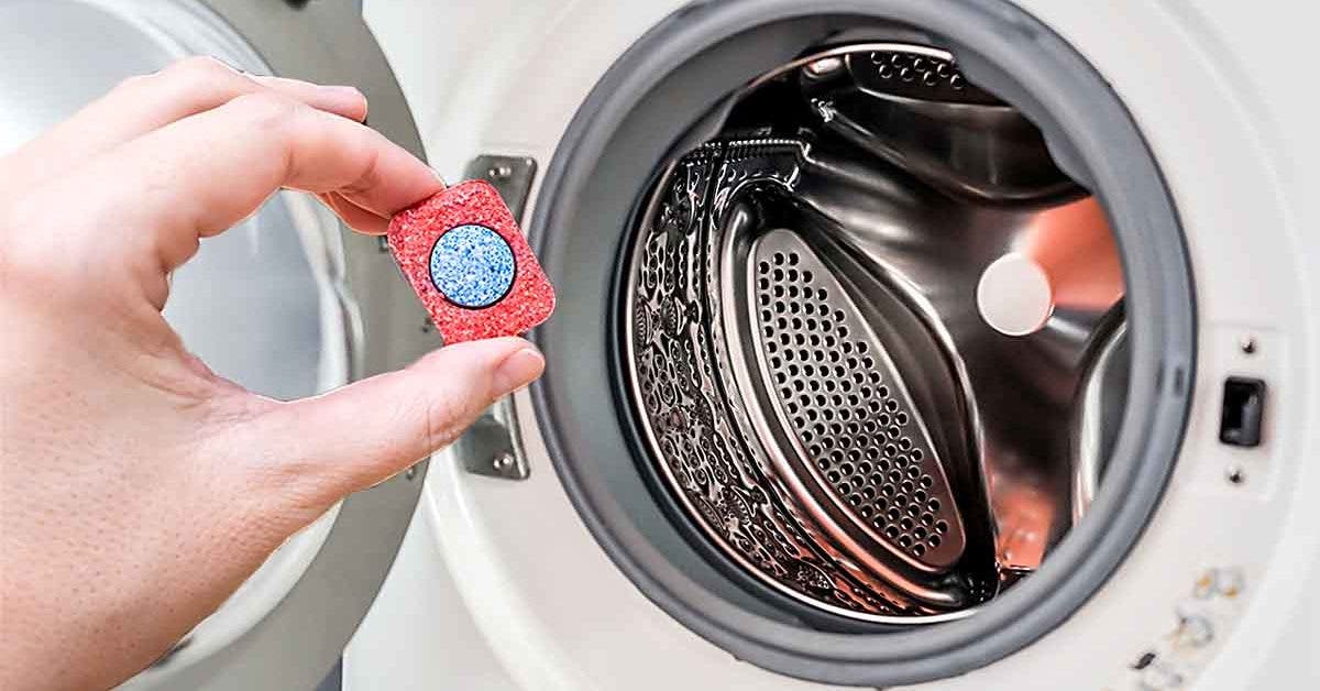 L’astuce pour éliminer les odeurs de votre machine à laver et laisser un bon parfum