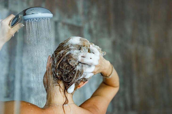 Laver les cheveux 7