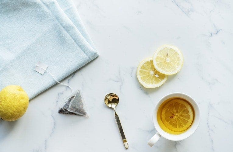 El limón congelado es una medicina natural increíble que la gente no conoce