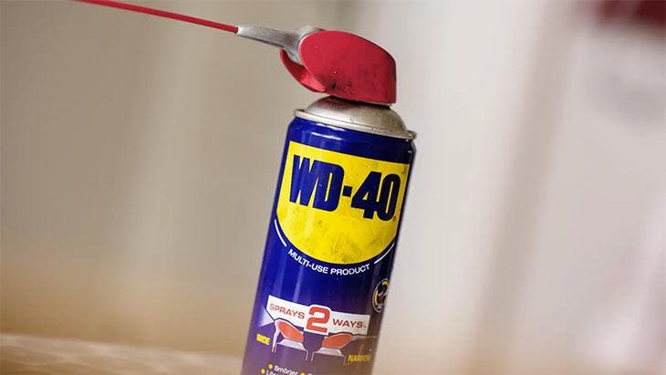 WD-40 oil