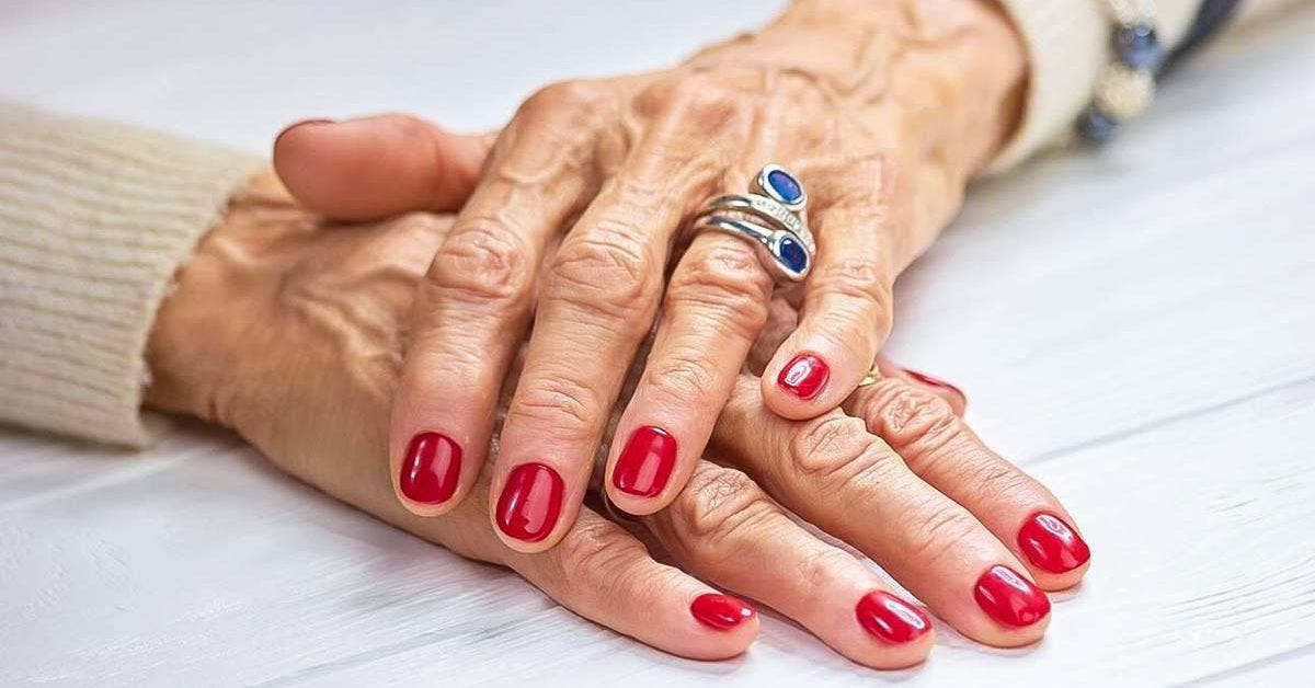 Quel âge pour mettre un vernis sur une petite fille ?