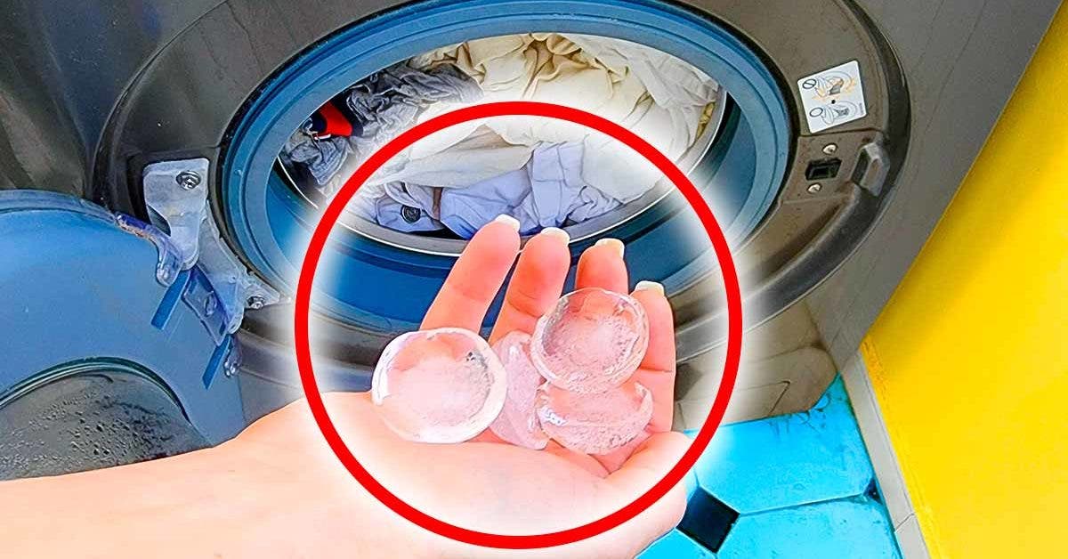Mettez des glaçons dans la machine à laver : la solution magique à un problème que nous avons tous