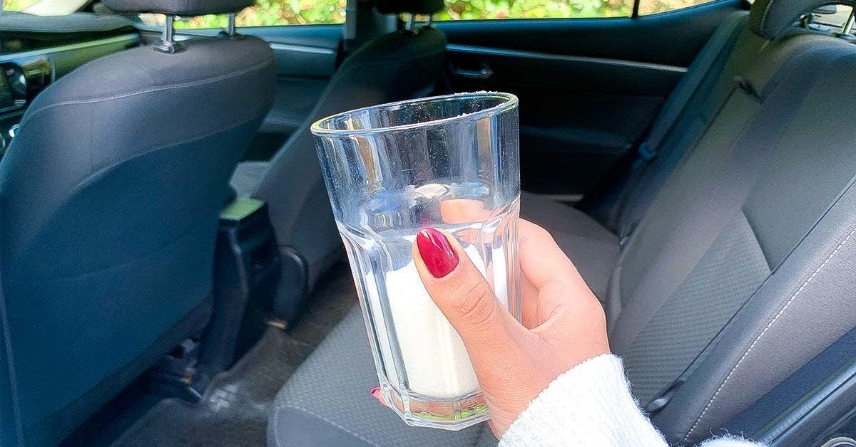 Humidité dans la voiture : 5 astuces pour s'en débarrasser