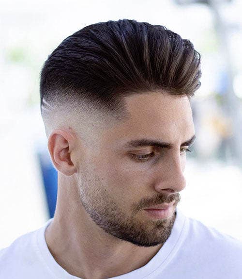 Mid taper avec brosse arrière et barbe Mid taper avec brosse arrière et barbe