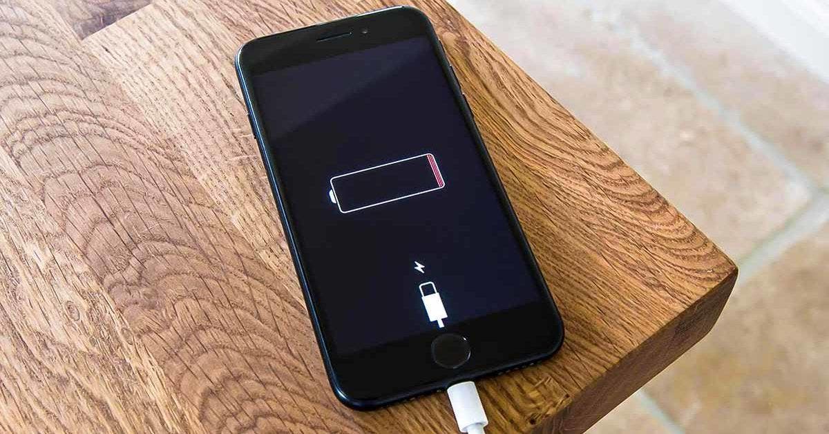 5 astuces pour que votre téléphone se décharge moins vite Mon-telephone-se-decharge-vite-pourquoi-et-comment-empecher-ca-Cover-1200x628