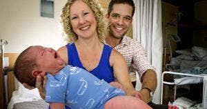 Naissance Record en Australie Il y a 7 ans Nina Tassell donné vie à un bébé de presque 6 kilos à domicile