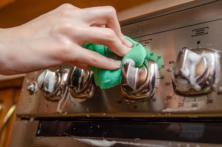Cleaning stove knobs
