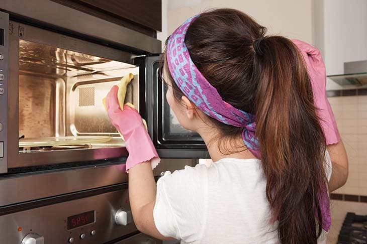 Microwave oven cleaning